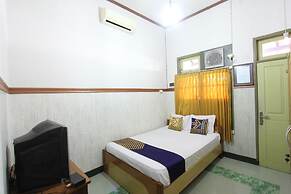 OYO Life 93247 Pondok Pariwisata