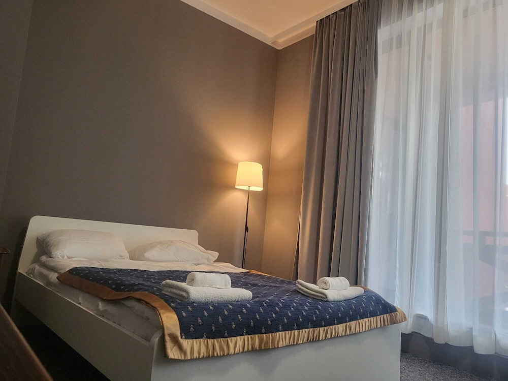 Hostel Bialoleka - Free Parking, Fast Wifi