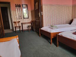 Hostel Bialoleka - Free Parking, Fast Wifi