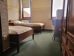 Hostel Bialoleka - Free Parking, Fast Wifi