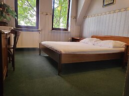 Hostel Bialoleka - Free Parking, Fast Wifi