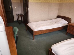 Hostel Bialoleka - Free Parking, Fast Wifi