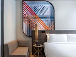 Mercure Bangkok Surawong