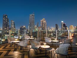 Mercure Bangkok Surawong