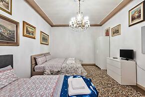 Downtown Railway Station Venice Mestre