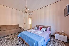 Venice Magic Night Apartment