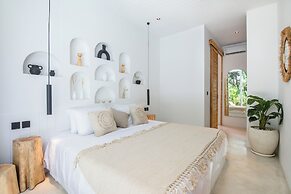 New 2 BR Villa 2mins to Bingin Beach