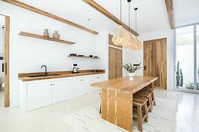 ULU 3 · 2br Villa