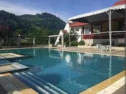Cosy Selesa Hillhomes and Golf Resort