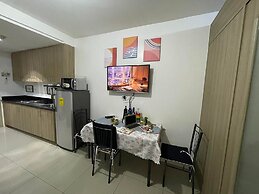 Shore Residences Stays by PBYY