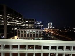 Shore Residences Stays by PBYY
