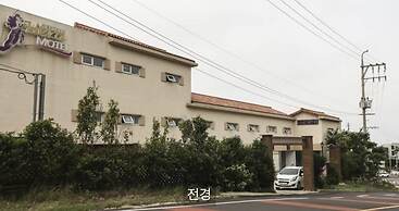 HERA DRIVE IN HOTEL