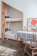 Iris House Hotel