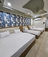 Annapurna Executive