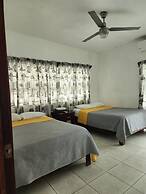 KIBOO IRE HOTEL TECOLUTLA