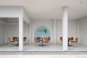 Cove Veranda