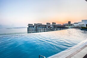 New modern studio on Palm Jumeirah