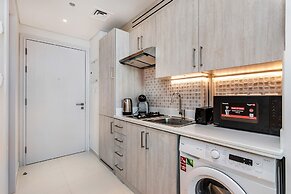 New modern studio on Palm Jumeirah