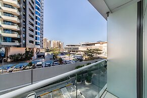 New modern studio on Palm Jumeirah