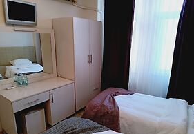 Koboroz Hotel