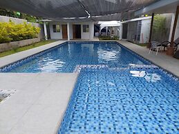 CMJ Private Resort