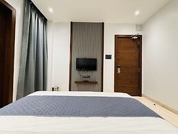 Hotel Rajdev INN