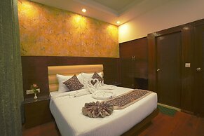 Q Saina's S K Regency