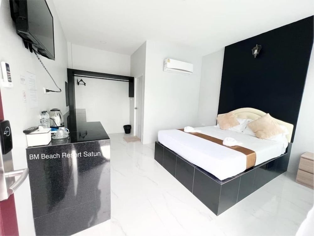 BM Beach Resort