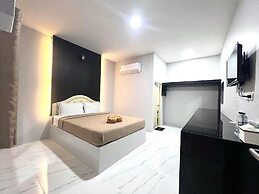 BM Beach Resort