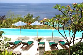 Authentic St. Lucian Experience At Prestigious Villa - Colibri Cottage