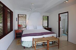 Authentic St. Lucian Experience At Prestigious Villa - Colibri Cottage