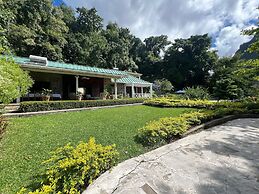 Authentic St. Lucian Experience At Prestigious Villa - Colibri Cottage