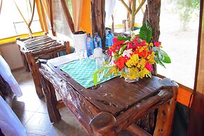 Boma Simba Lodge