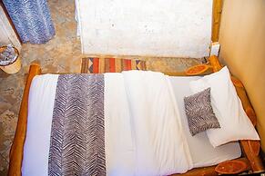 Boma Simba Lodge