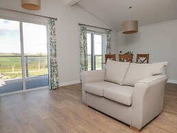 Honeysuckle Lodge
