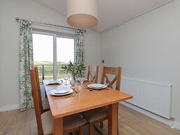 Honeysuckle Lodge