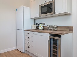 Honeysuckle Lodge