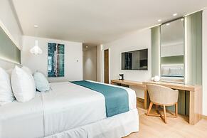 Fort George Hotel & Spa