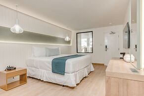 Fort George Hotel & Spa