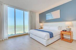 Fort George Hotel & Spa