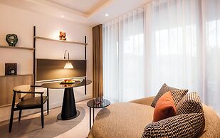 Kennedy 89 In The Unbound Collection By Hyatt