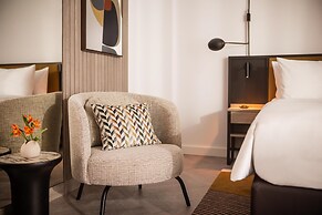 Kennedy 89 In The Unbound Collection By Hyatt