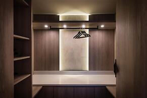 Kennedy 89 In The Unbound Collection By Hyatt