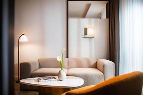 Kennedy 89 In The Unbound Collection By Hyatt