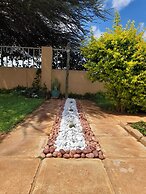 Ikhutse Guest House