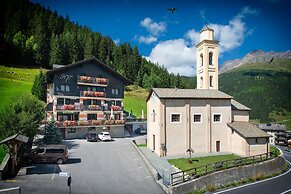 Cardo hotel