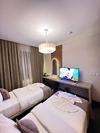 Mahall Hotel