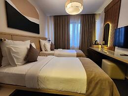 Mahall Hotel