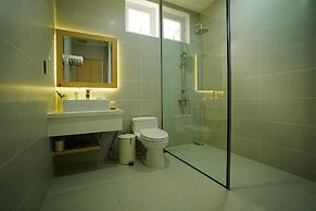 Kiwuki Luxury Villa