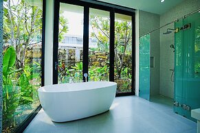 Kiwuki Luxury Villa